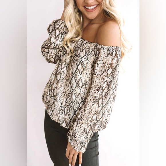 DO+BE Tops - DO+BE blouse size S